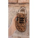 Zapatilla vegana  suede leopardo/negro
