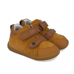 Botines BAREFOOT marrones resistentes al agua 251308-C124