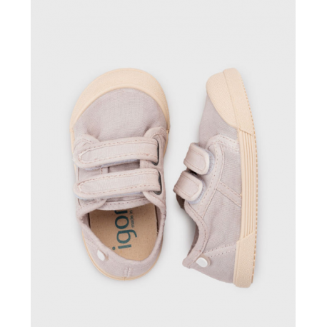 LONA V. hielo Barefoot concept